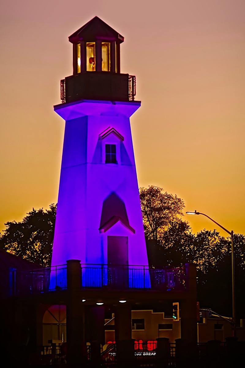 Lighthouse at Humber Bay- 00